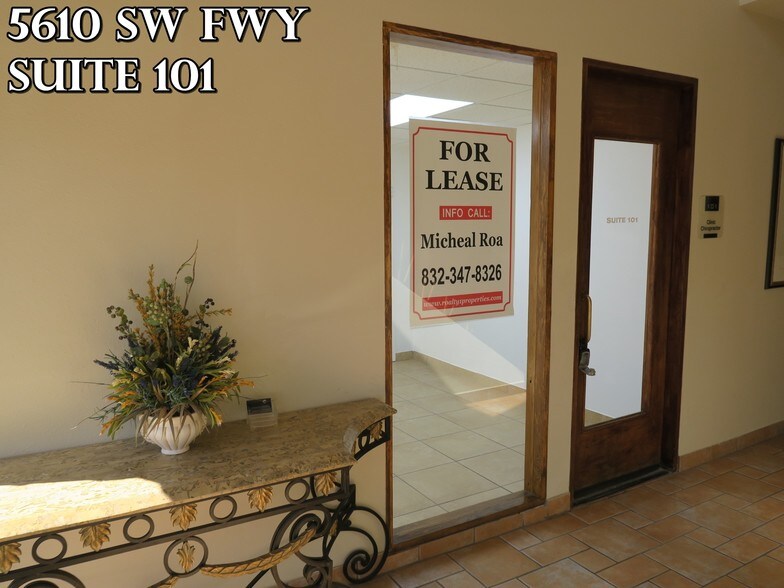 More Photos Of 5610-5613 Southwest Fwy, Houston Flex For Lease