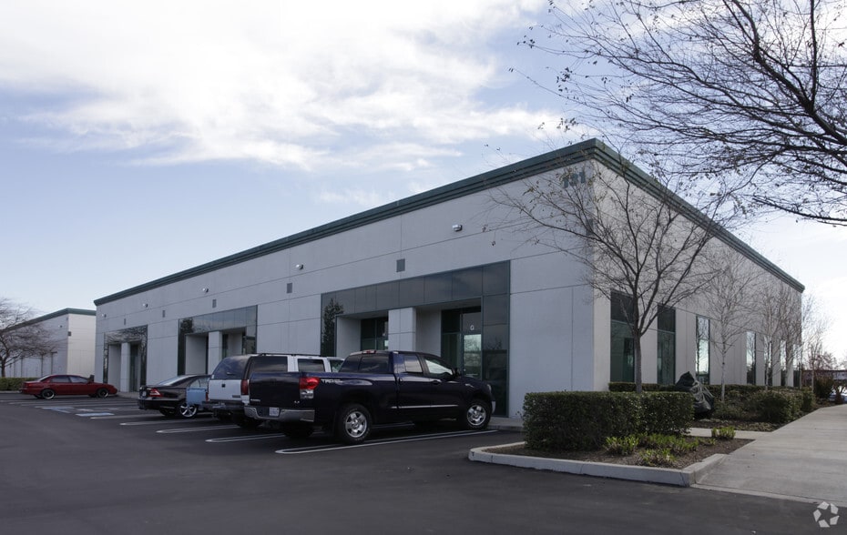 More Photos Of 131 Sand Creek Rd, Brentwood Research And Development For Lease