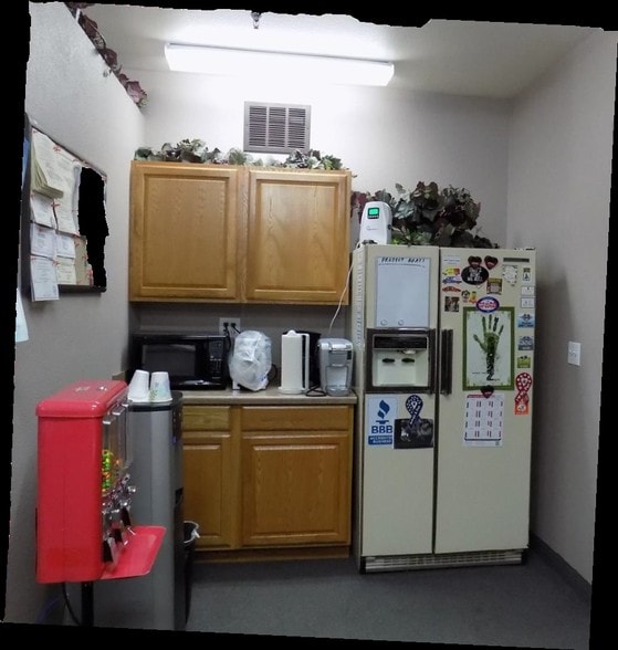 More Photos Of 759 Middlegate Rd, Henderson Warehouse For Lease