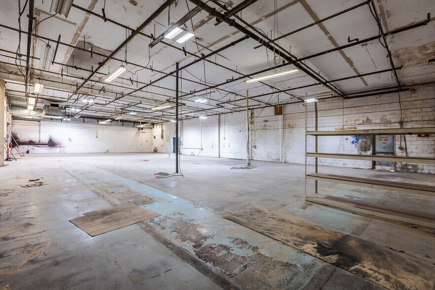 More Photos Of 10045 102nd Ter, Sebastian Industrial For Sale