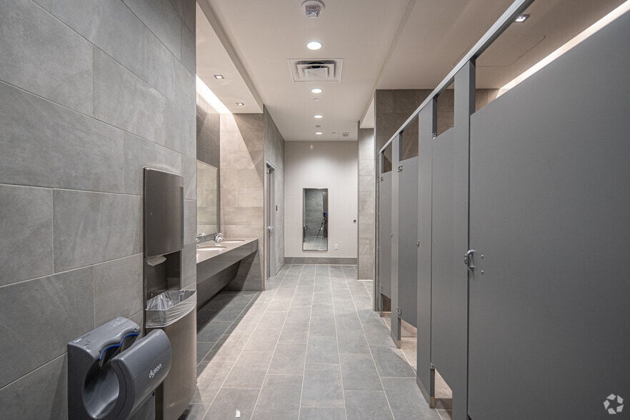 More Photos Of 4400 State Highway 121, Lewisville Office Residential For Lease