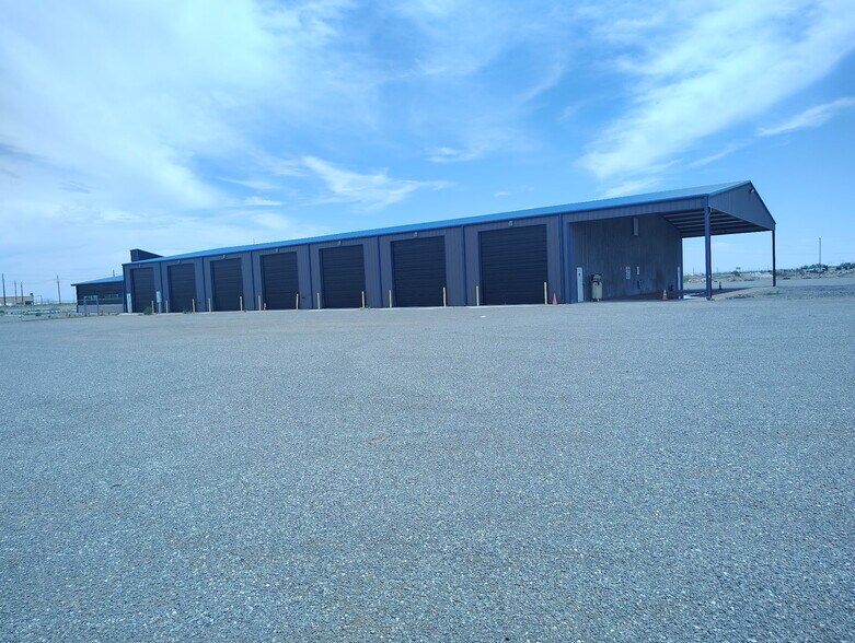 More Photos Of 155 US 285 N hwy, Pecos Warehouse For Sale
