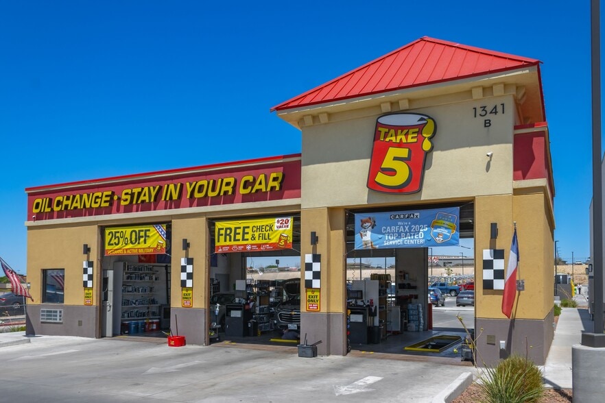 Primary Photo Of 1341 N Zaragoza Rd, El Paso Auto Repair For Sale