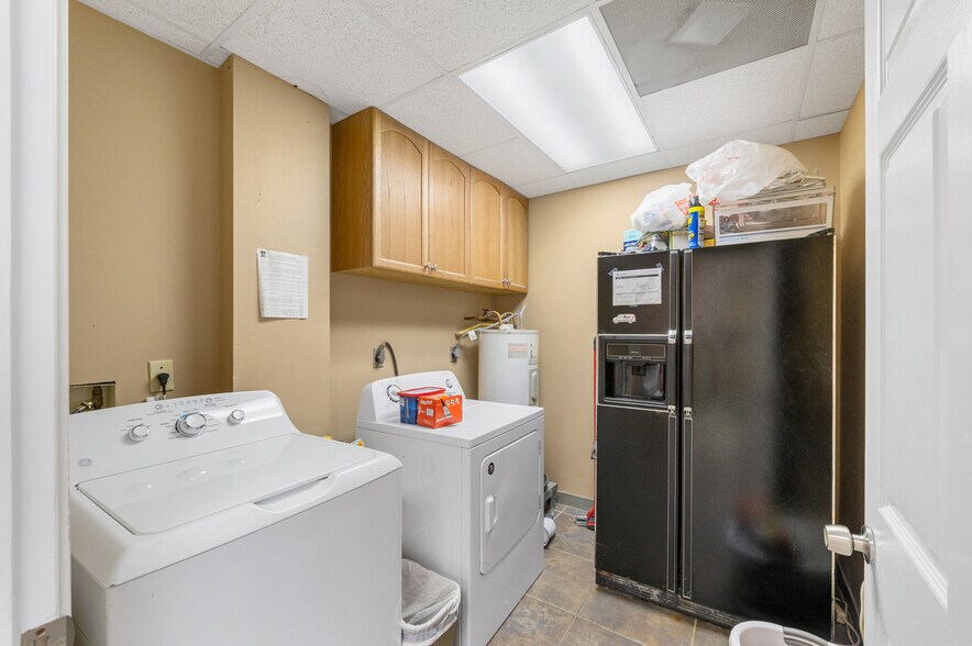 More Photos Of 3480 W Main St, League City Medical For Sale