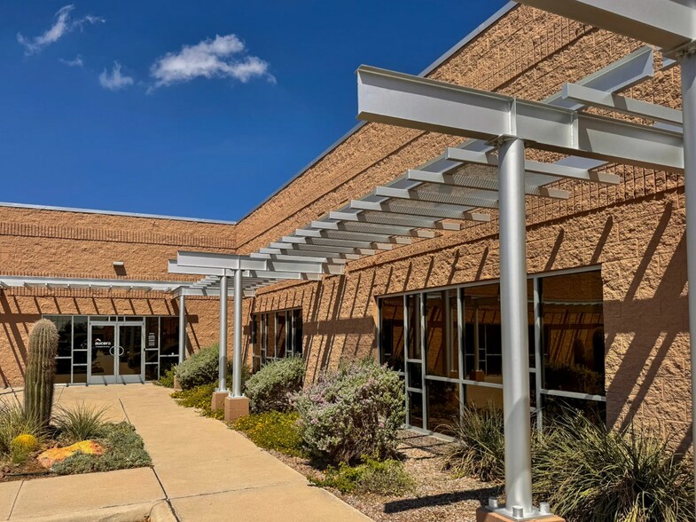 More Photos Of 1320 Adabel Dr, El Paso Office For Lease