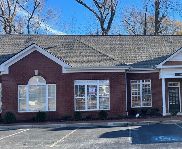 Primary Photo Of 327 Dahlonega Rd, Cumming Medical For Lease