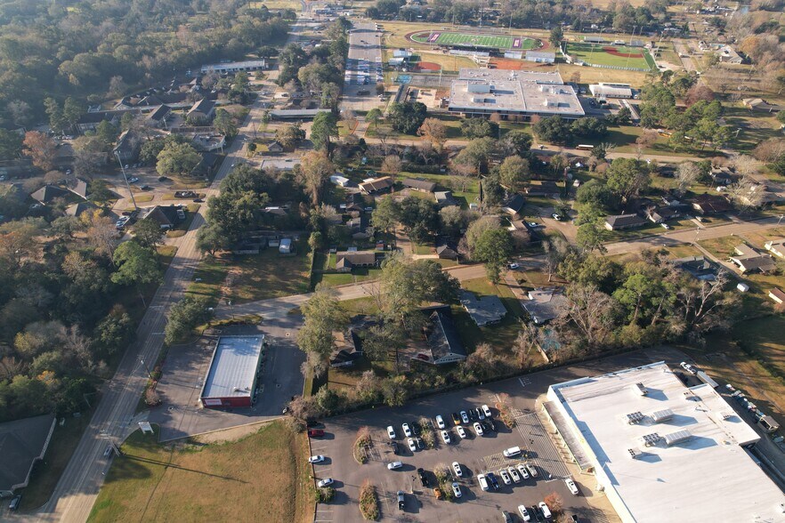 More Photos Of 5532 Jackson St, Alexandria Restaurant For Lease