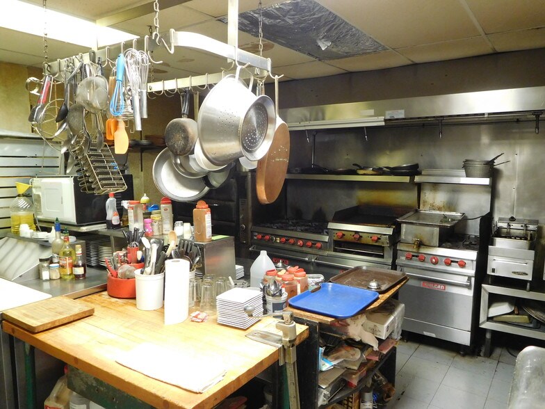 200 Buckhannon Pike, Clarksburg, WV 26301 Hotel For Sale