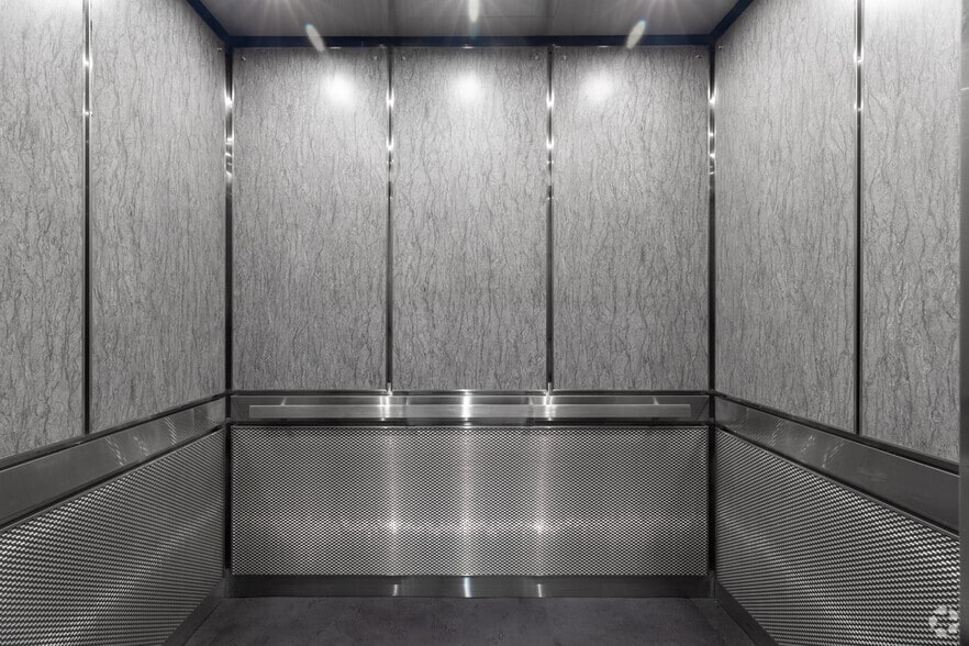 More Photos Of 42 Broadway, New York Office For Lease