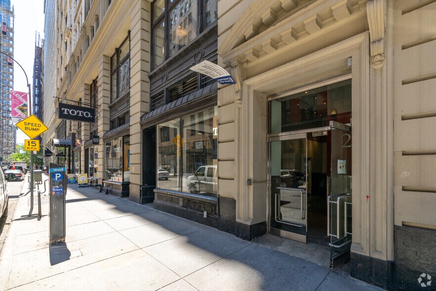 More Photos Of 20 W 22nd St, New York Office For Lease