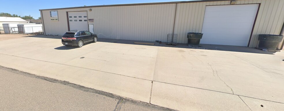 More Photos Of 3409 1st St S, Lamar Industrial For Sale