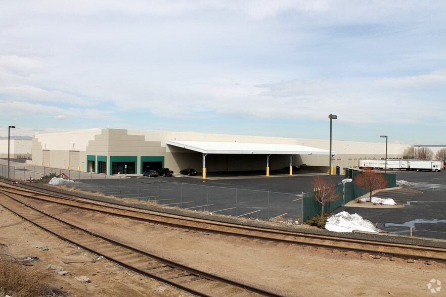 More Photos Of 11400 E 53rd Ave, Denver Warehouse For Lease