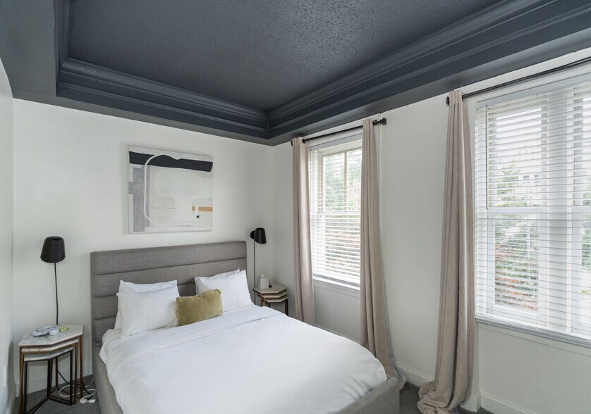 More Photos Of 1627 16th St NW, Washington Hospitality For Sale