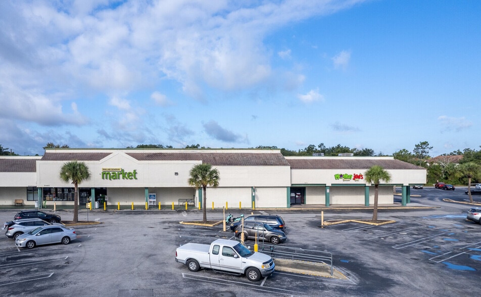 More Photos Of 5401-5465 Lake Howell Rd, Winter Park Unknown For Lease