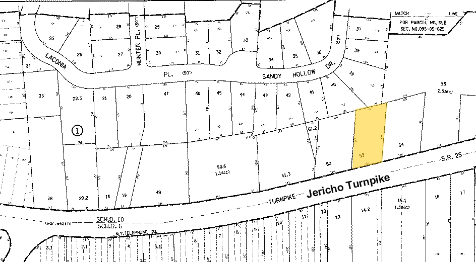 More Photos Of 1029 W Jericho Tpke, Smithtown Showroom For Sale