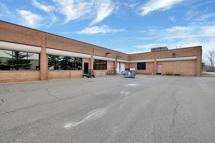 More Photos Of 6175 Shamrock Ct, Dublin Loft Creative Space For Lease