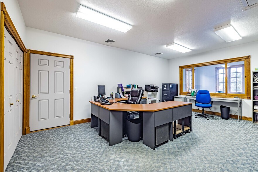 More Photos Of 769 Silver Street, Agawam Warehouse For Sale