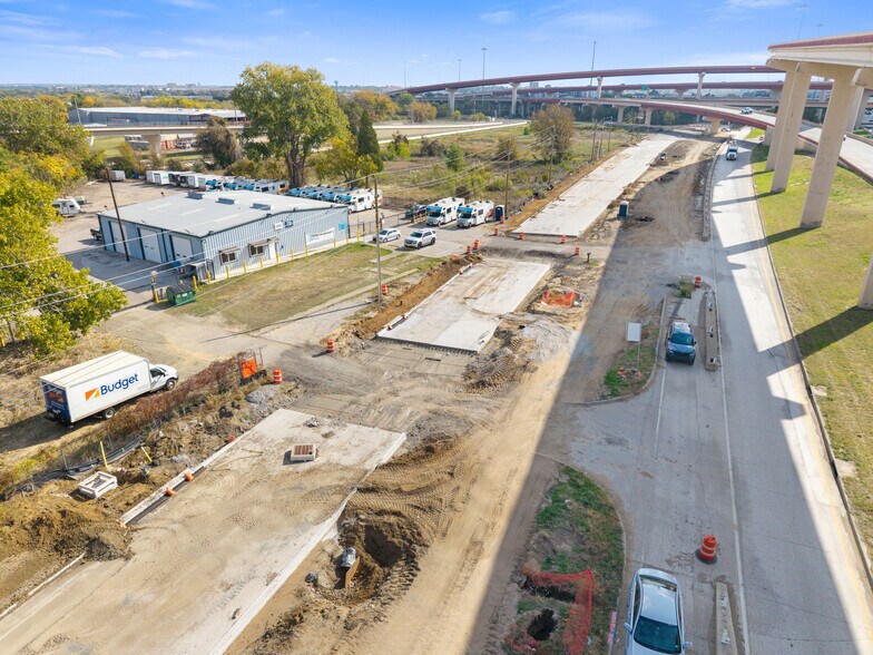 More Photos Of 2630 N Interstate 35E, Carrollton Service For Sale
