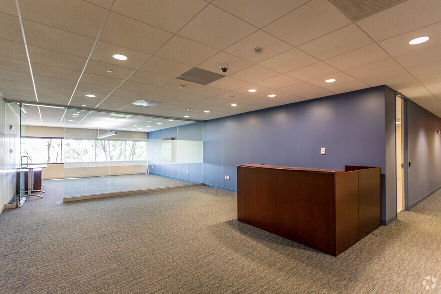 More Photos Of 350 Main St, Malden Office For Lease