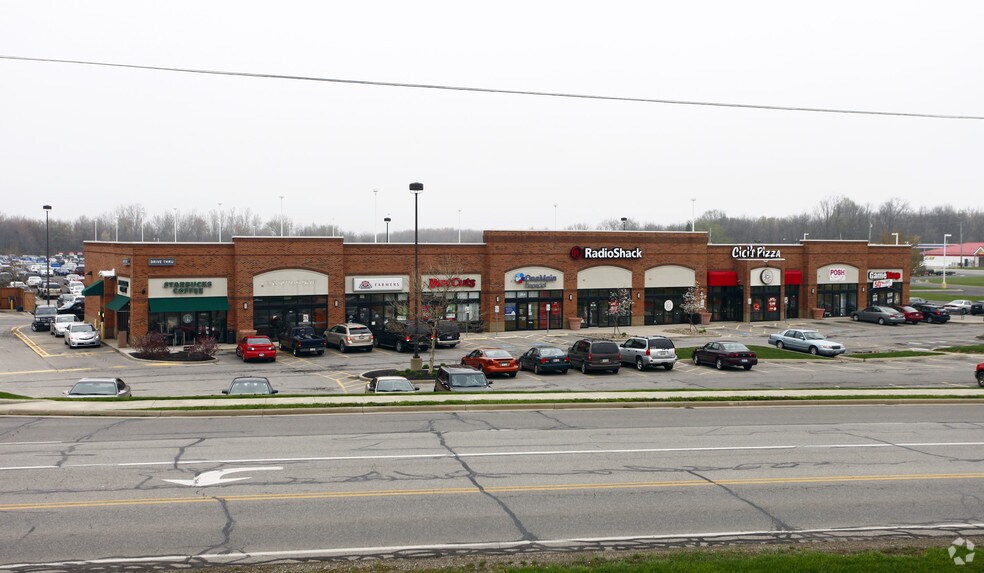 Primary Photo Of 2150-2172 Walker Lake Rd, Ontario General Retail For Sale