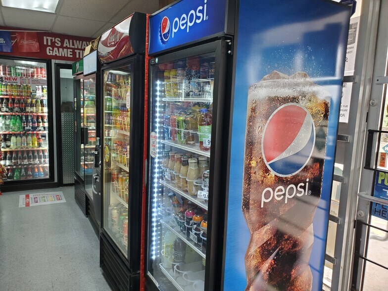 More Photos Of 1424 E Noble Ave, Guthrie Convenience Store For Sale