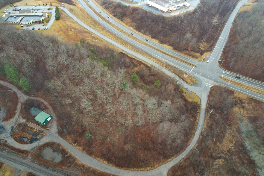 More Photos Of Tract 1 Hwy 58, Norton Land For Sale