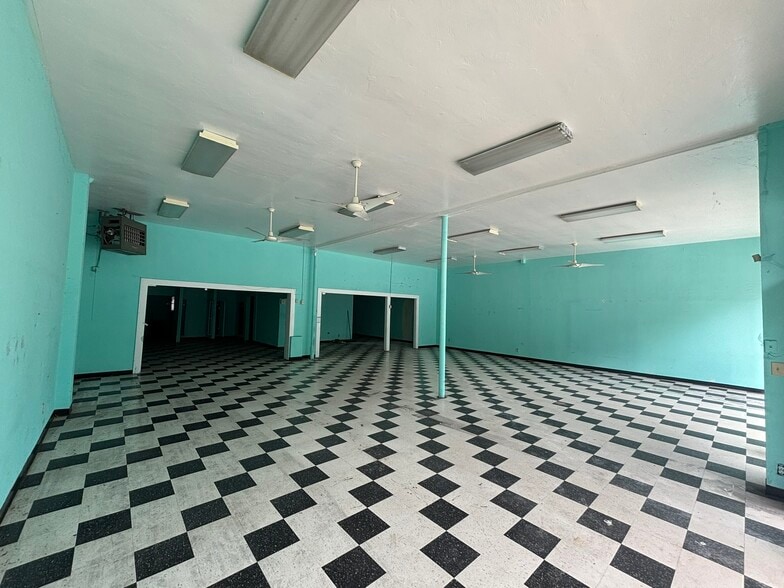 More Photos Of 423-427 S Bascom Ave, San Jose Unknown For Lease