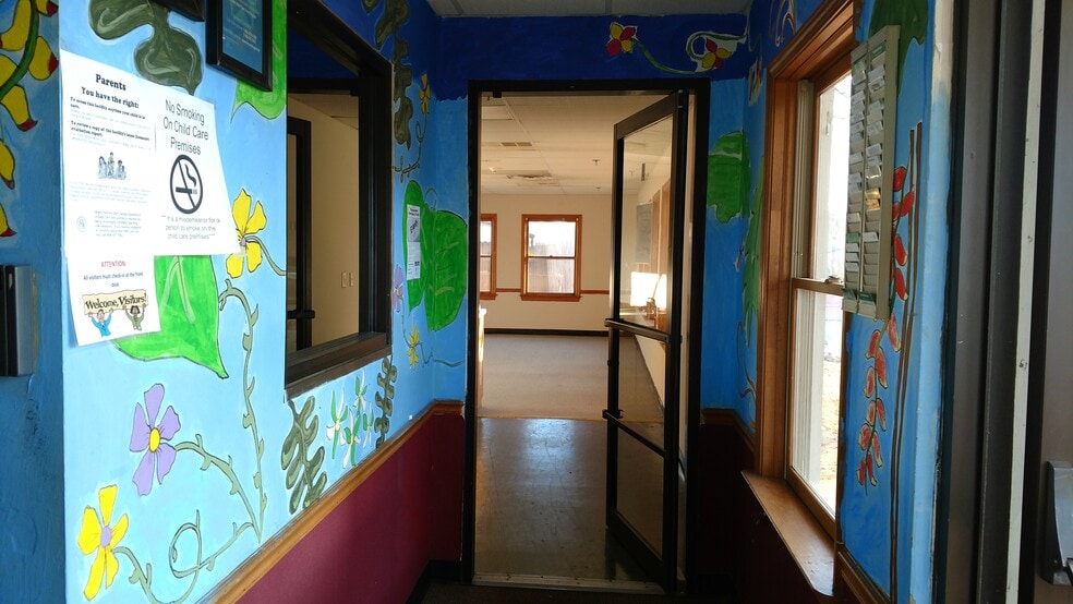 More Photos Of 3180 Atlanta Hwy, Athens Daycare Center For Sale