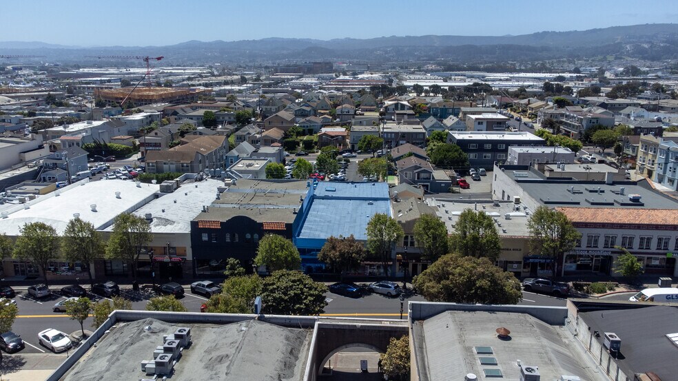 More Photos Of 369 Grand Ave, South San Francisco Storefront For Sale