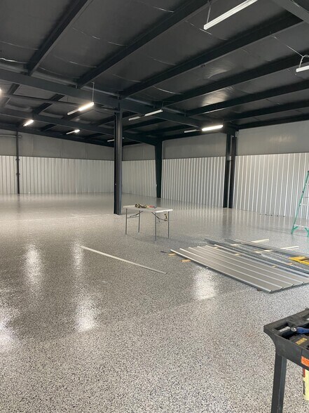 More Photos Of 803 Rickert St, Statesville Warehouse For Sale