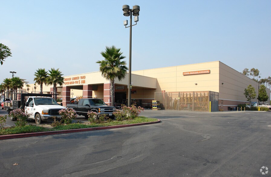 More Photos Of 151-371 W Esplanade Dr, Oxnard Unknown For Lease
