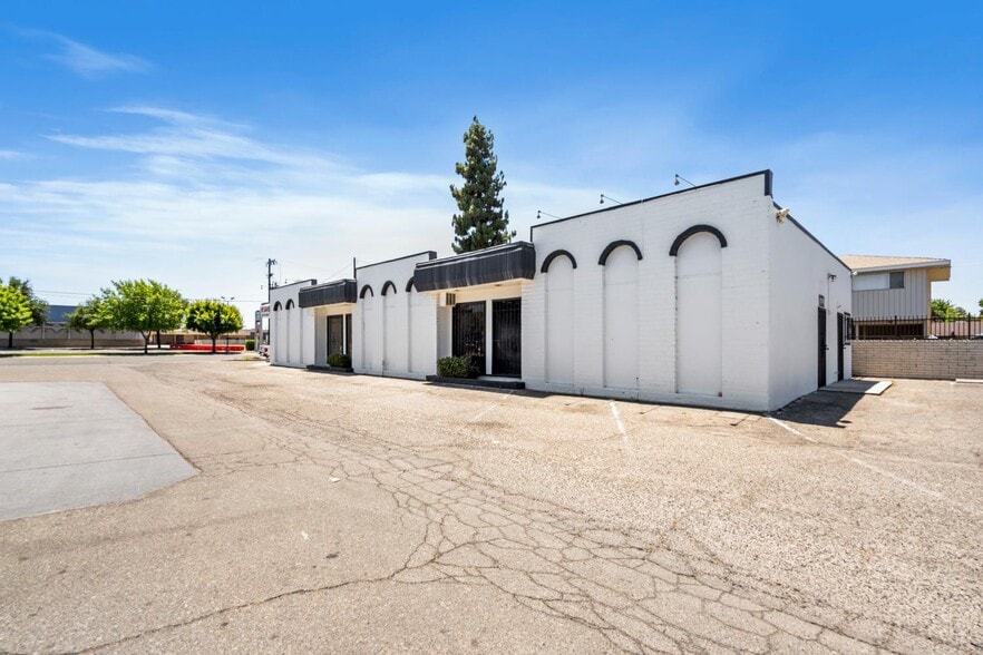 More Photos Of 4141 E Gettysburg Ave, Fresno Freestanding For Sale