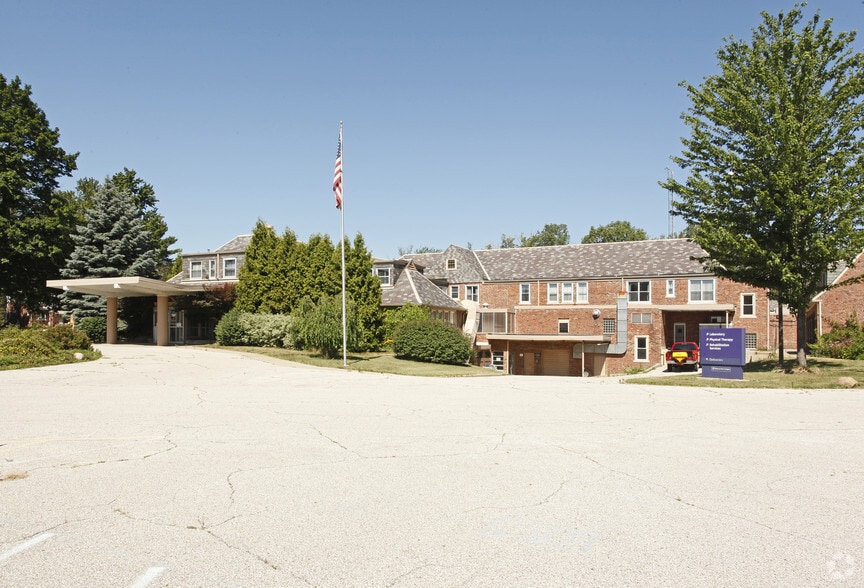 More Photos Of 26755 Ballard Rd, Harrison Township Hospital For Sale
