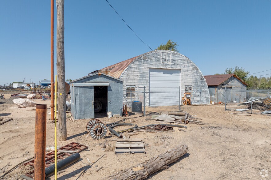 More Photos Of 11756 Highway 152, Pampa Industrial For Sale