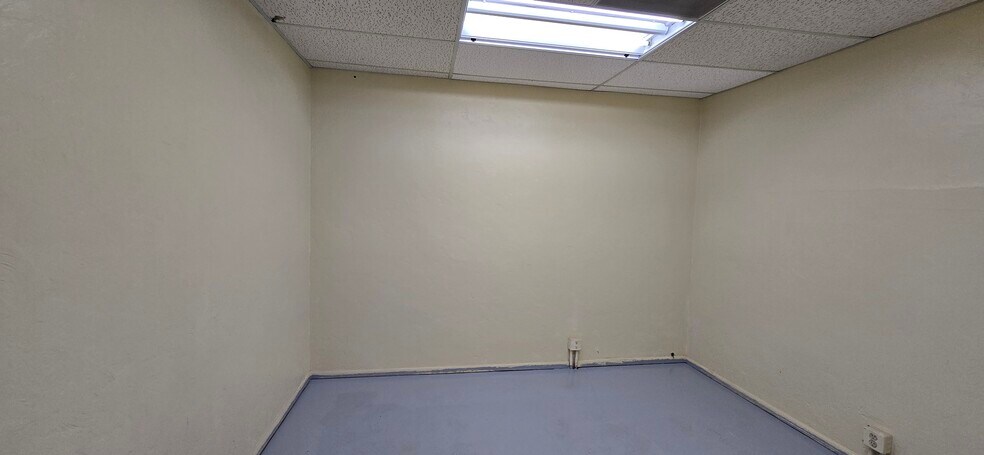 More Photos Of 334 S Montezuma St, Prescott General Retail For Lease