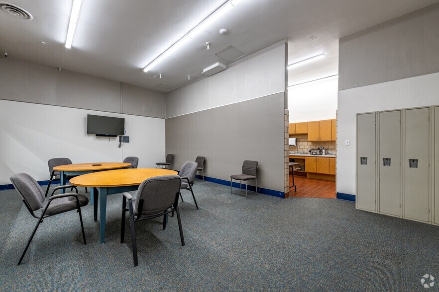 More Photos Of 11699 Brookpark Rd, Parma Office Residential For Sale