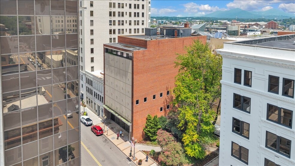 More Photos Of 210 S Jefferson St, Roanoke Loft Creative Space For Sale