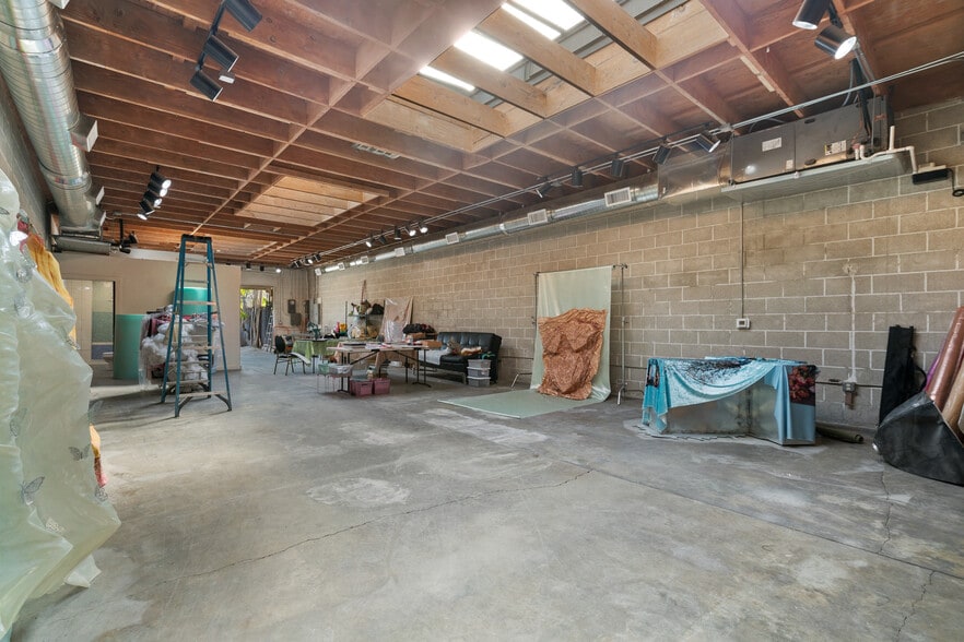 Primary Photo Of 5010 E Olympic Blvd, Los Angeles Warehouse For Sale