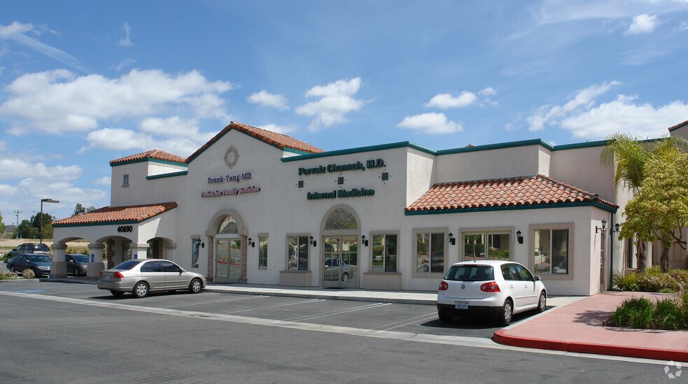 More Photos Of 40690 California Oaks Rd, Murrieta Medical For Lease