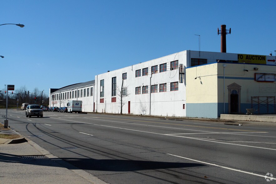 More Photos Of 1905 Brentwood Rd NE, Washington Warehouse For Lease
