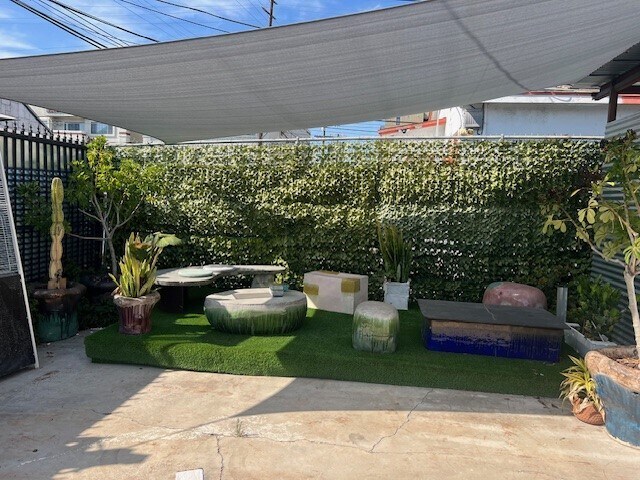 More Photos Of 3507 Motor Ave, Los Angeles Light Distribution For Lease