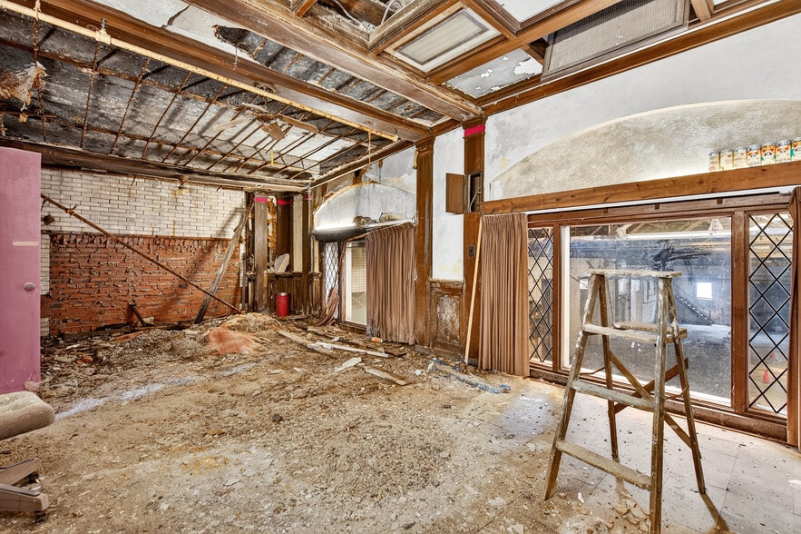 More Photos Of 662 Fillmore Ave, Buffalo Industrial For Sale