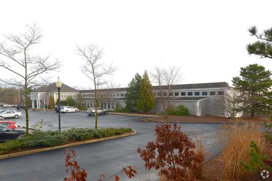 More Photos Of 70 Airport Rd, Hyannis Light Distribution For Lease