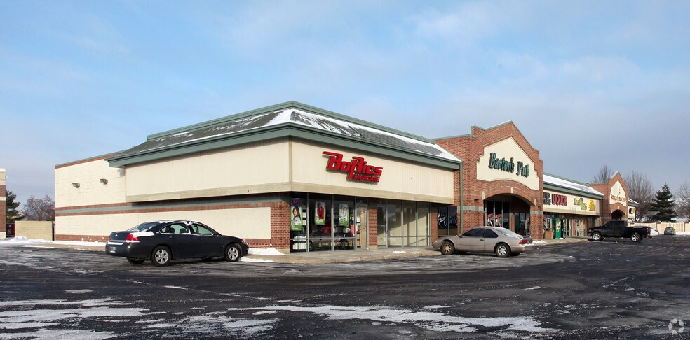 More Photos Of 7930 S Emerson Ave, Indianapolis Storefront For Lease