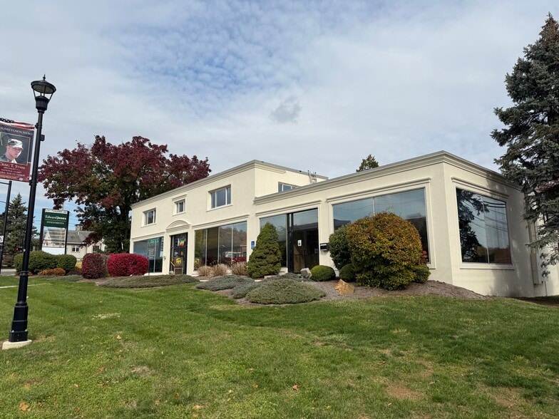 More Photos Of 3701 Perkiomen Ave, Reading Medical For Sale