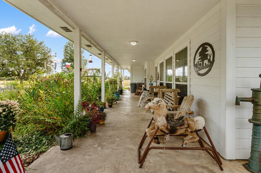 More Photos Of 14935 Highway 36, Needville Land For Sale