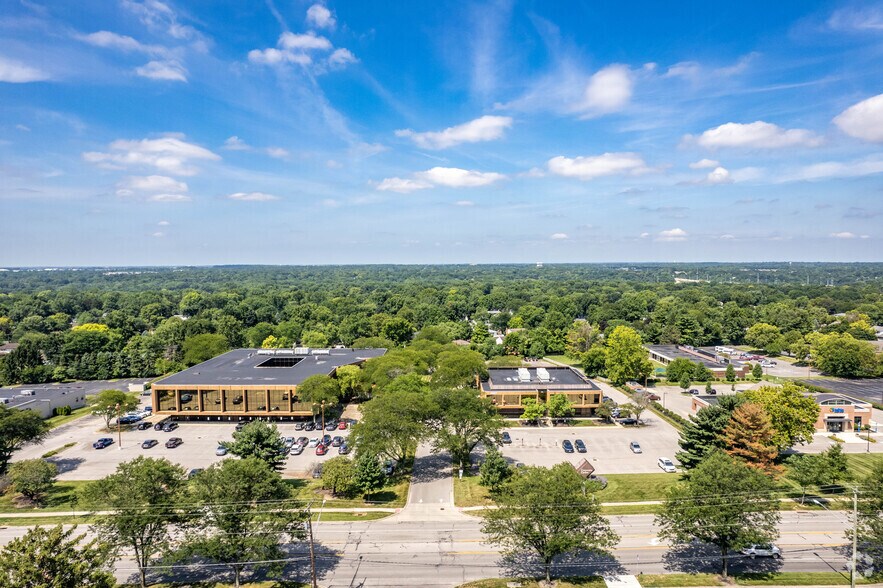 More Photos Of 6797 N High St, Worthington Office For Lease