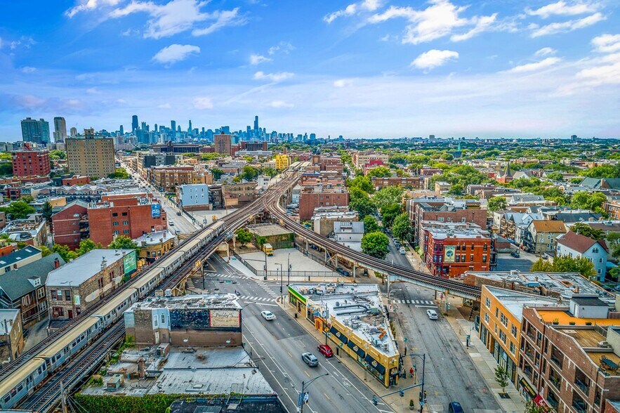 More Photos Of 3356-3358 Sheffield Ave, Chicago Apartments For Lease