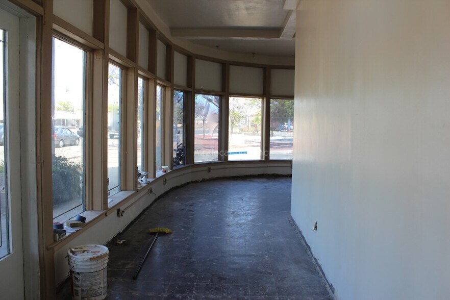 More Photos Of 8443 Crenshaw Blvd, Inglewood Office For Lease