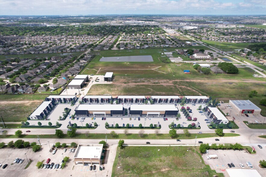 More Photos Of 2703 N Mason Rd, Katy Medical For Sale